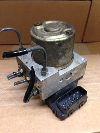 ABS control unit hydraulic block with CTS CB80437AZ CB80-43-7AZ Mazda Premacy CP