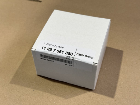 11257561850 Original BMW N52 piston with pins and rings NEW