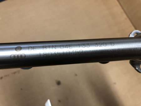 Preview: 04E133320D 06J906051F Kraftstoffverteiler Drucksensor 1.4 TSI Neuwertig
