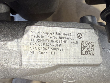 Preview: 05E145701K original VAG exhaust gas turbocharger with manifold 1.5 TSI NEW