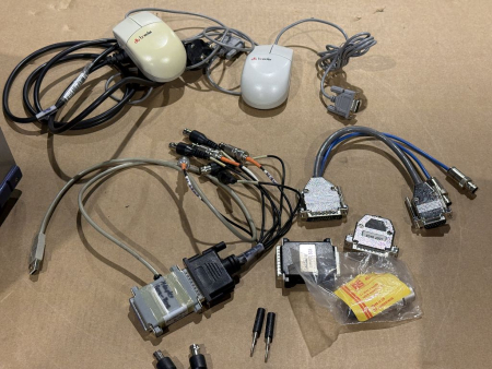 DEWETRON DEWE-2010 Mobiles Messdatenerfassungssystem / Industrie-Messcomputer mit Zubehör – defekt