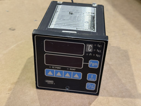 JUMO SR-96/5-001,0,0,12-111-52- Temperaturregler DICON S 660W/3A gebraucht