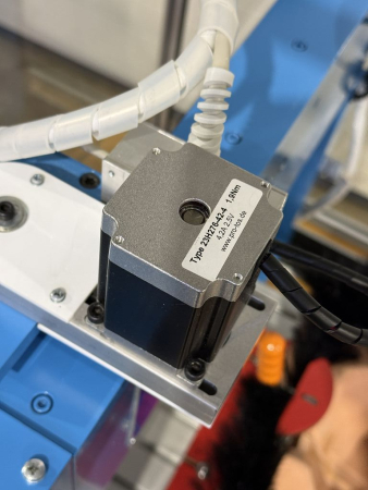 VK-Technik CNC Portalfräsmaschine 6040 Fräsanlage mit Sicherheitsumhausung gebraucht