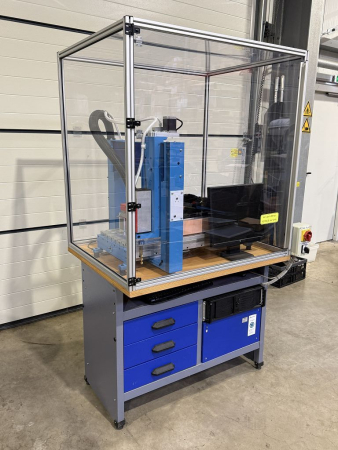 VK-Technik CNC Portalfräsmaschine 6040 Fräsanlage mit Sicherheitsumhausung gebraucht
