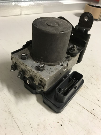 A9069004701 1265923130 Hydraulic power unit control unit Sprinter
