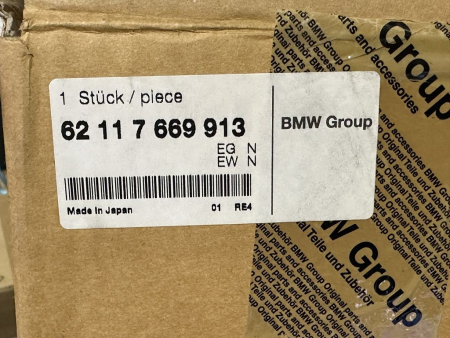 Preview: 62117669913 7669913 original BMW instrument cluster KM/H R28 NEW