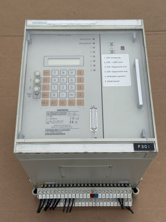 Siemens Line Differential Protection 7SD5035-4BA11-0AA0/EE Schutzgerät gebraucht