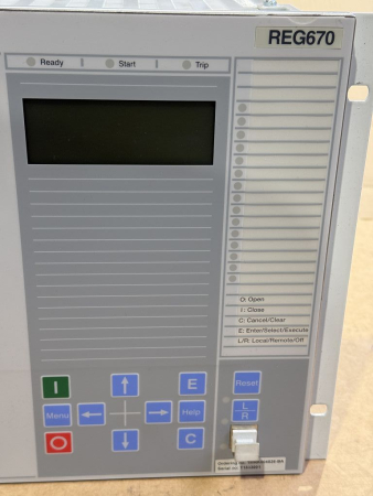 Preview: ABB REG670 Generator Protection IED Schutzgerät 1MRK004826-BA (neuwertig)