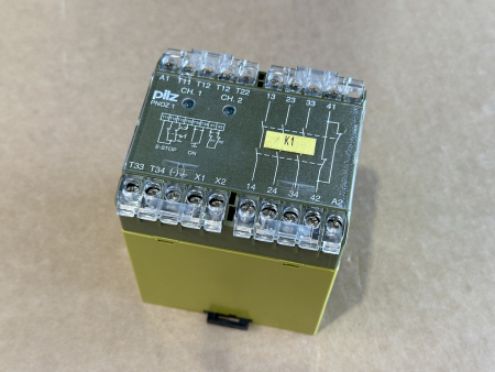 Pilz PN0Z1 24VAC 3S10 475600 Sicherheitsrelais
