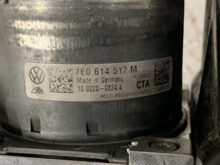 Preview: 7E0614517M 7E0907379P ABS-ESP unit VW Transporter T6
