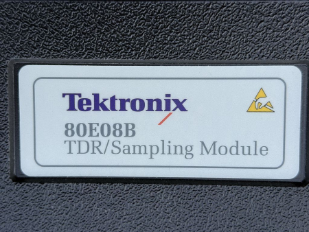 Tektronix DSA8300 Digital Serial Analyzer with 2x 80A02 & 2x 80E08B TDR/Sampling Sets used