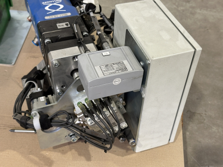 Böllhoff RIVTAC® Automation System for Bolt Setting (used, YOM 2017)