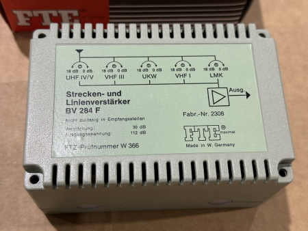 Preview: FTE Strecken- und Linienverstärker BV 284 F Fabr.-Nr. 2308 unbenutzt