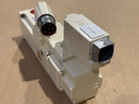 1FK7022-5AK71-1LH3-Z Siemens SIMOTICS S synchronous servo motor