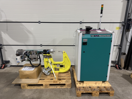 TOX Pressotechnik FeedingUnit Riveting System + C-Frame (unused)
