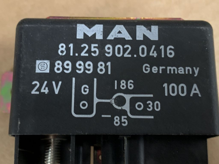 81.25902.0416 81259020416 899981 Striebel Relais MAN NEW
