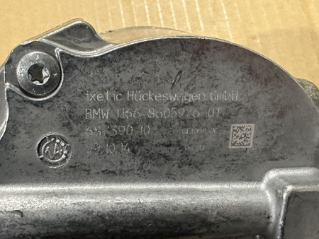 11668605976 original BMW vacuum pump N63 NEW