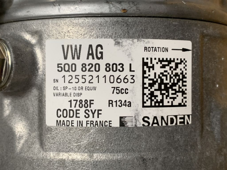 Preview: 5Q0820803L original VAG Klimakompressor Crafter Audi A1 Q3 NEU