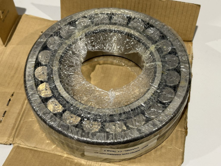 Original SKF 22226E/C3 22226 E/C3 spherical roller bearing NEW