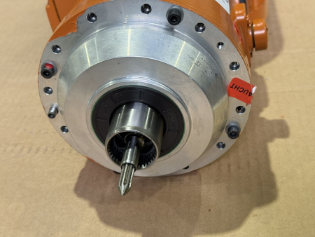 Preview: KUKA ZH 15-2 Central Hand with Alpha Gear TP 010-EF2-61-00 – Item No. 01-050-770 (lightly used)