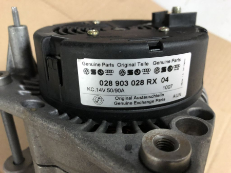 Preview: 028903028RX Original VW Generator Alternator Golf 1.9 SDI AEY Bosch NEW.