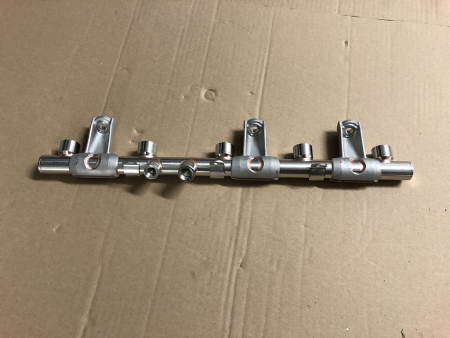 Preview: 07K133317T Original Audi Kraftstoffverteiler RS3 TTRS NEU