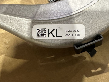 Preview: 33326861119 original BMW wishbone rubber bearing left rear G31 G32 NEW