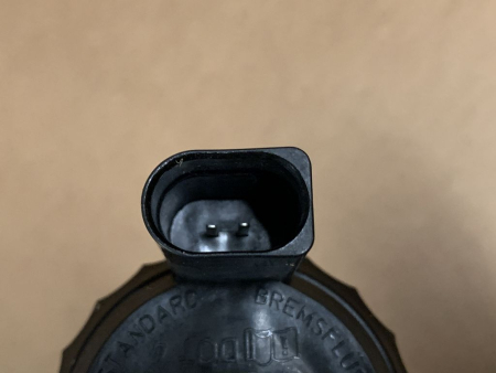 1K2611349C original VAG sealing cap for expansion tank NEW