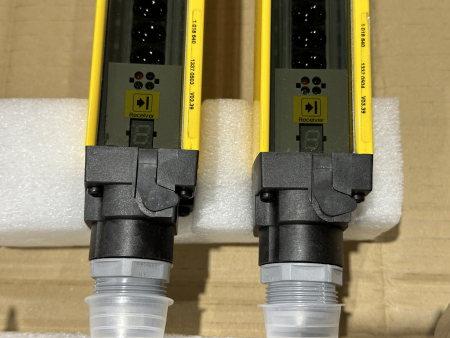 Preview: SICK C4000 Sicherheits-Lichtgitter C40E-0603CA010 1018640 neu Set