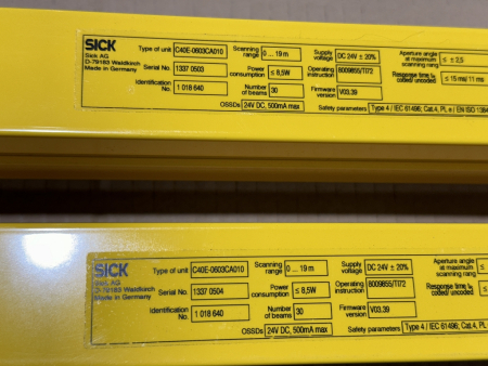 SICK C4000 Sicherheits-Lichtgitter C40E-0603CA010 1018640 neu Set