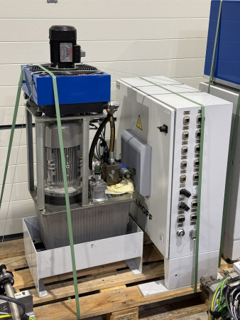 Böllhoff RIVSET® Automation H Riveting System YOM 2018 (lightly used)