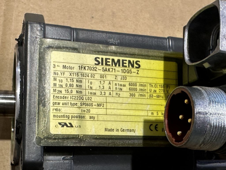 1FK7032-5AK71-1DG5-Z Siemens SIMOTICS S synchronous servo motor
