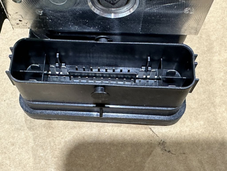 Preview: 5Q0614517EH 5Q0614517EHBEF 10.0220-1651.4 original VAG ABS unit control unit NEW