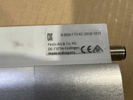 VPPX-12L-L-1-G12-0L10H-S1 2448444 FESTO proportional pressure regulator valve