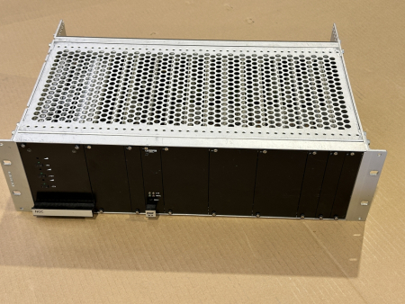 Frequentis BGT IF 2000 Baugruppenträger Rack-System ERIF 01.11 Netzteil 136-010762J (gebraucht)