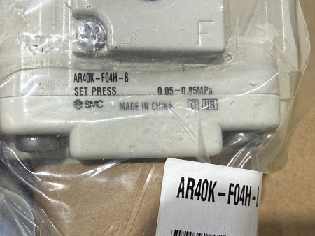Preview: SMC AR40K-F04H-B Druckregler Luftregler Pneumatikfilter neu