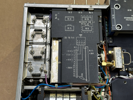 R&S Rohde & Schwarz UHF Leistungsverstärker VD 130  VD130 467.6004.04 für XT 3030