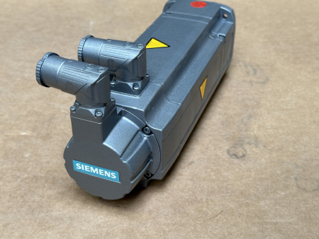1FT7046-5AF70-1MH2 Siemens SIMOTICS S synchronous motor NEW
