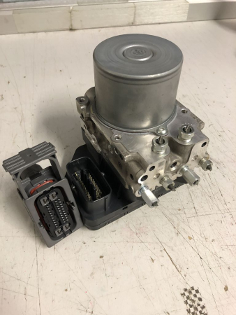 Preview: GMM1-437A0 133000-0960 ABS-ESP Module Mazda-6
