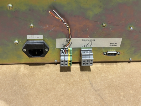 Preview: ABB SIGMA i-BUS Zentrale ZE/E80.1 Steuergerät GHQ 6040040 R9001 (gebraucht)