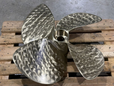 DETRA ENGINEERING 4-Blade Marine Propeller D870 P1070 LH E05818 for MONTE CARLO YACHTS MCY 65 (new)