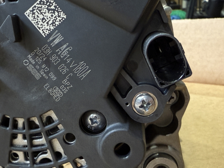 Preview: 03H903026C original VW Drehstromgenerator Lichtmaschine 180A Transporter Multivan