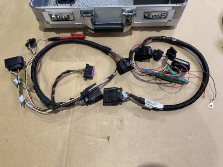 Preview: VW / Audi HV-Diagnosebox VAS 5581 Hochvolt Batterie Diagnosegerät inkl. Zubehör & Koffer (gebraucht)