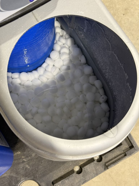 MEIKO EcoStar 545 D Hauben-Spülmaschine ES 545D-M inkl. Bartscher Wasser-Enthärtungsanlage WEH1350 (gebraucht)