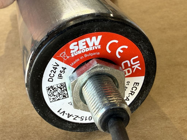 SEW EURODRIVE ECR-A2M-50-693-015-ZA-V1 Trommelmotor DC24V neu