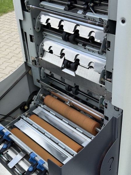 Neopost Kuvertiermaschine Briefverarbeitungssystem DS-75 10EY6090 (defekt)