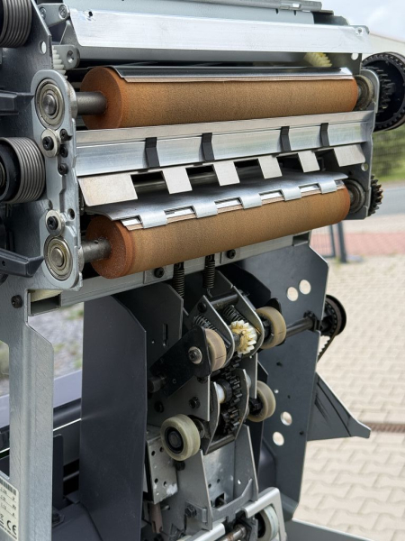 Neopost Kuvertiermaschine Briefverarbeitungssystem DS-75 10EY6090 (defekt)