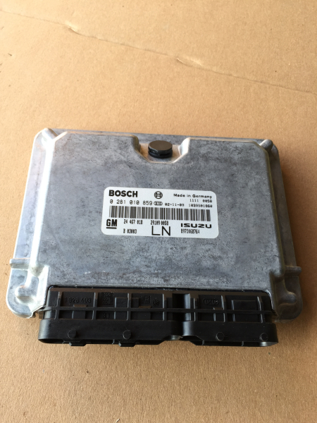 Bosch 0281010859 Opel 24467018 Control Unit Diesel Injection