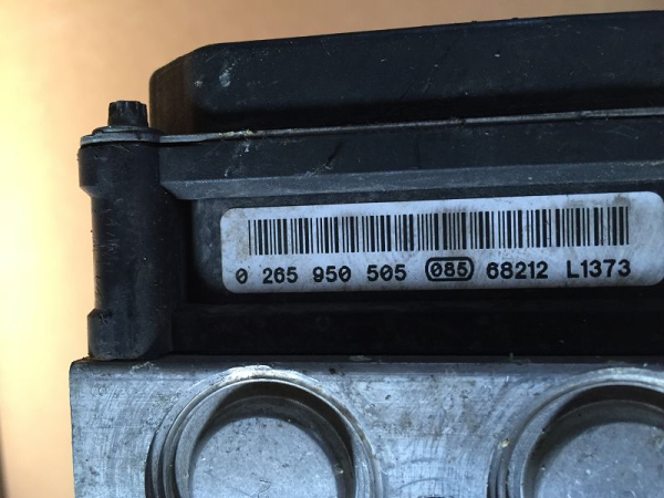 0265235054 0265950505 A0054319512 ABS hydraulic unit Sprinter