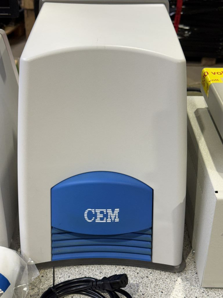 CEM Turbo Smart 5 Mikrowellen-Feuchte-Analysator mit SMART TRAC II MAGNET und SMART TRAC II ELECTRONICS gebraucht